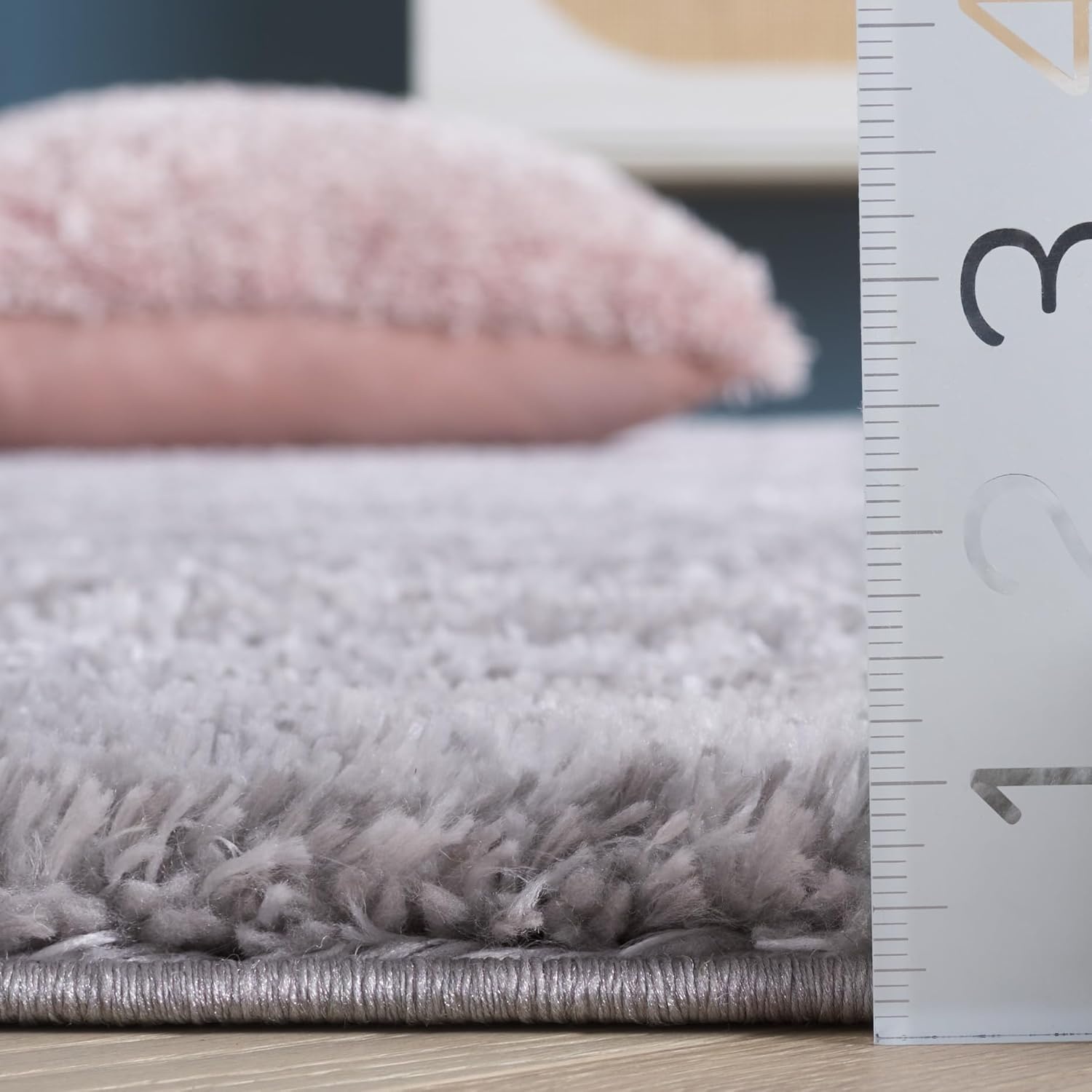 image:imageSAFAVIEH Area Rug 8x10 Tahoe Shag Collection Large Ivory amp Grey Modern Design NonShedding amp Easy Cleaning Plush Thick Pile Ideal for Living Room Bedroom Dining Space THO653AGreyDark Grey