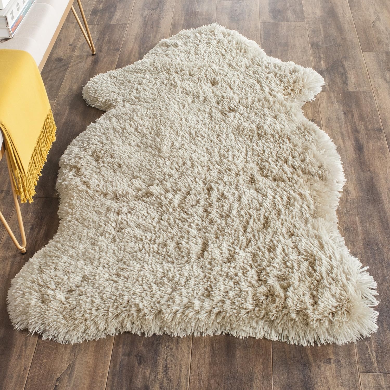 image:imageSAFAVIEH Artic Shag Collection Area Rug 86 x 12 Ivory Handmade Glam 3inch Thick Ideal for High Traffic Areas in Living Room Bedroom SG270ALight Beige