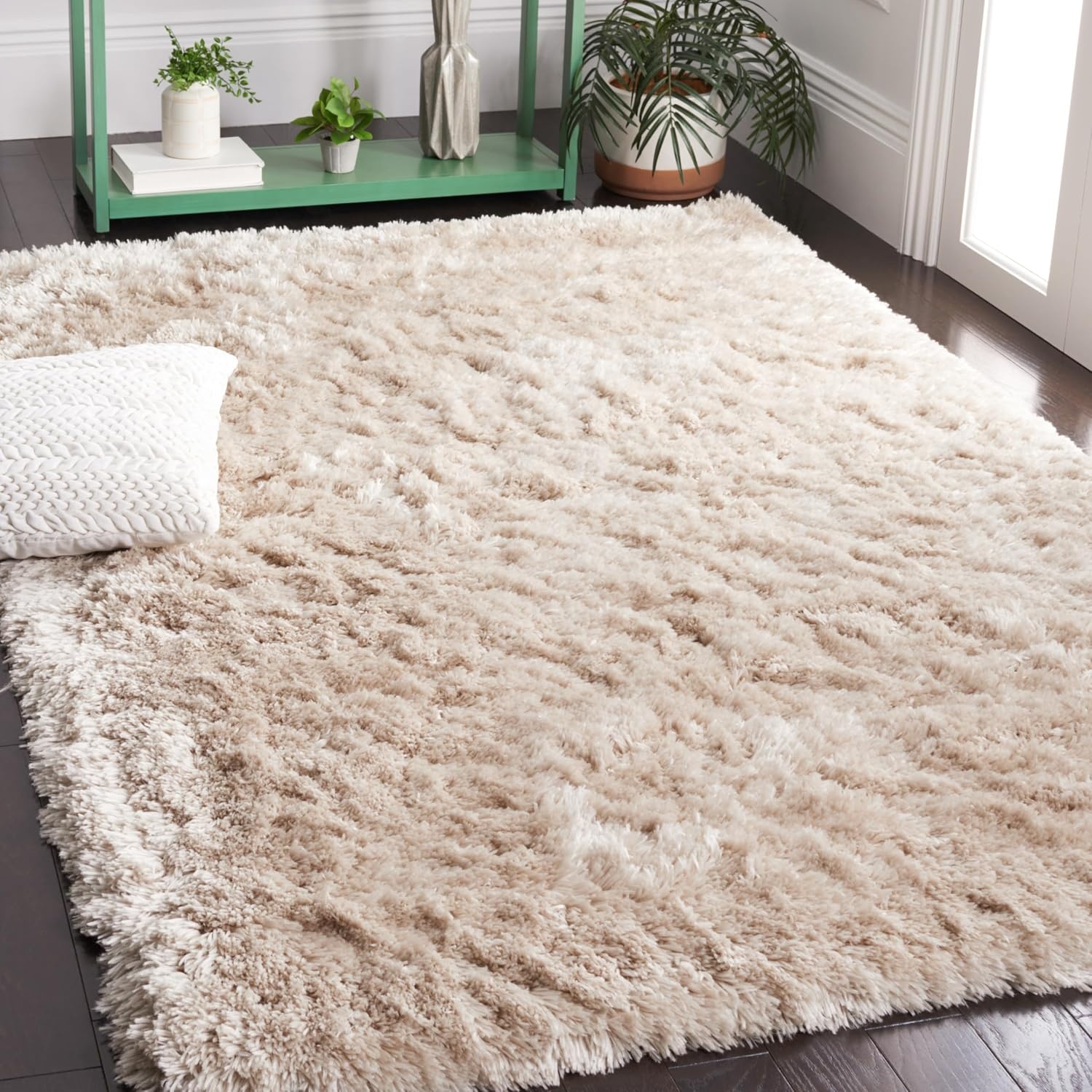 image:imageSAFAVIEH Artic Shag Collection Area Rug 86 x 12 Ivory Handmade Glam 3inch Thick Ideal for High Traffic Areas in Living Room Bedroom SG270ALight Beige