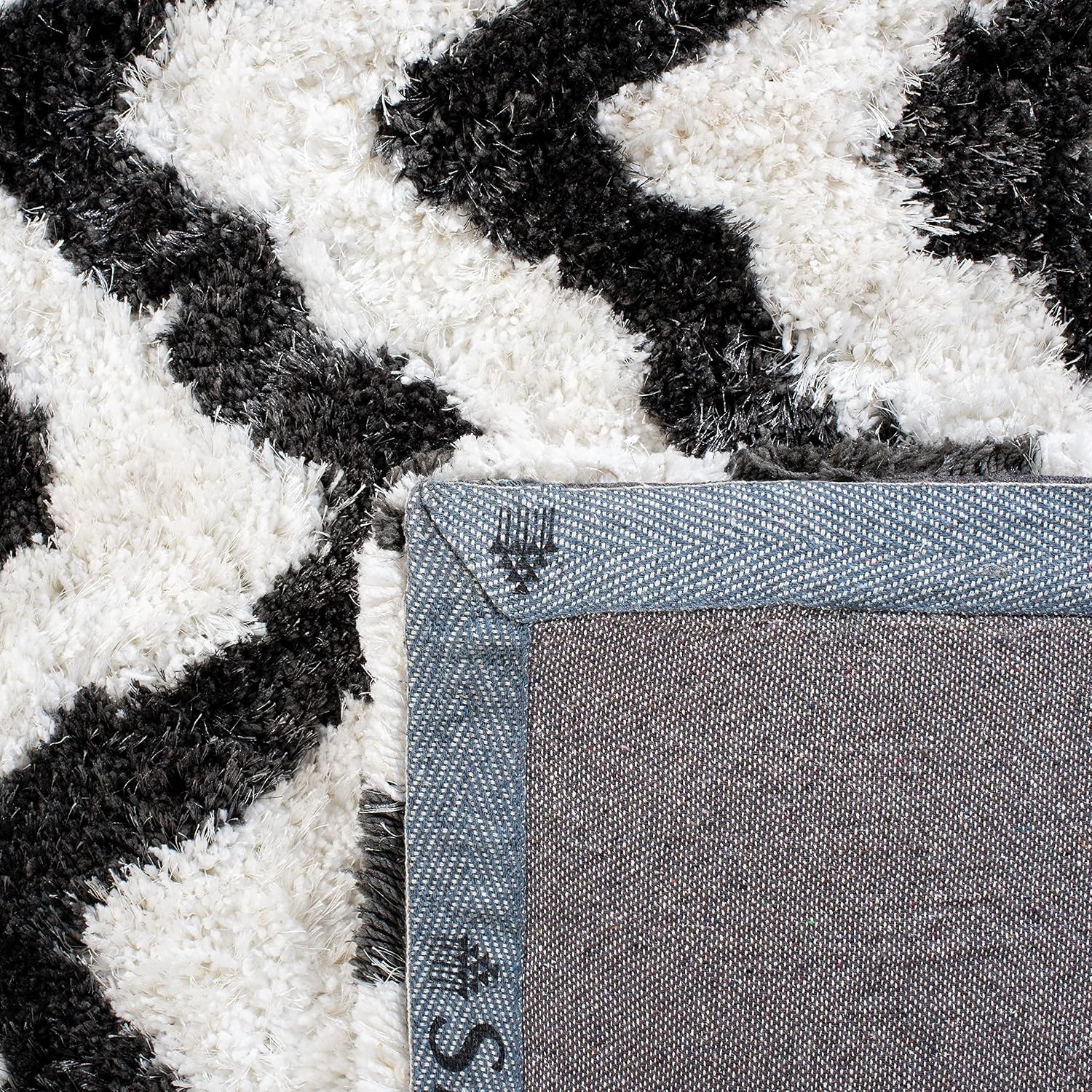 image:imageSAFAVIEH Barcelona Shag Collection Area Rug 9 x 12 Graphite amp Ivory Handmade Chevron 175inch Thick Ideal for High Traffic Areas in Living Room Bedroom BSG320DGraphiteIvory
