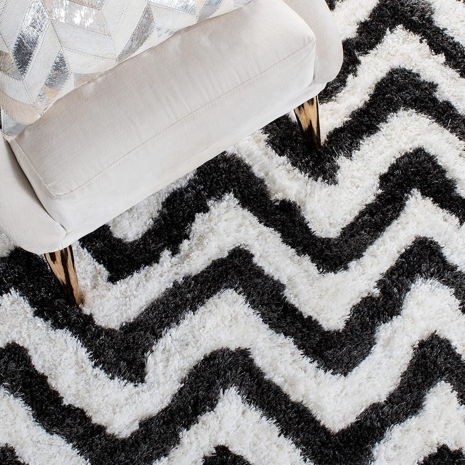 image:imageSAFAVIEH Barcelona Shag Collection Area Rug 9 x 12 Graphite amp Ivory Handmade Chevron 175inch Thick Ideal for High Traffic Areas in Living Room Bedroom BSG320DGraphiteIvory