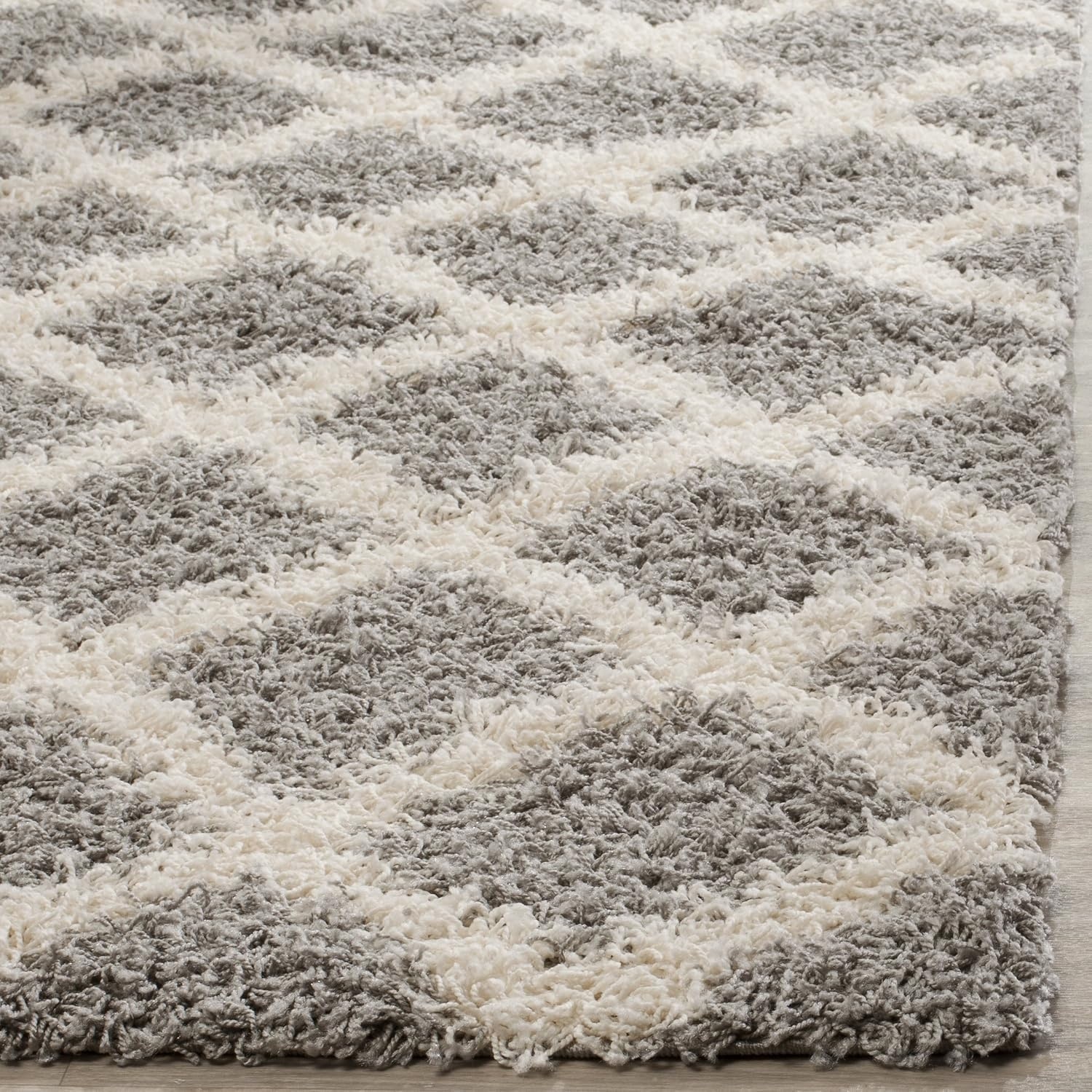 image:imageSAFAVIEH Dallas Shag Collection Area Rug 86 x 12 Dark Grey amp Ivory Trellis Design NonShedding amp Easy Care 15inch Thick Ideal for High Traffic Areas in Living Room Bedroom SGDS258AGreyIvory