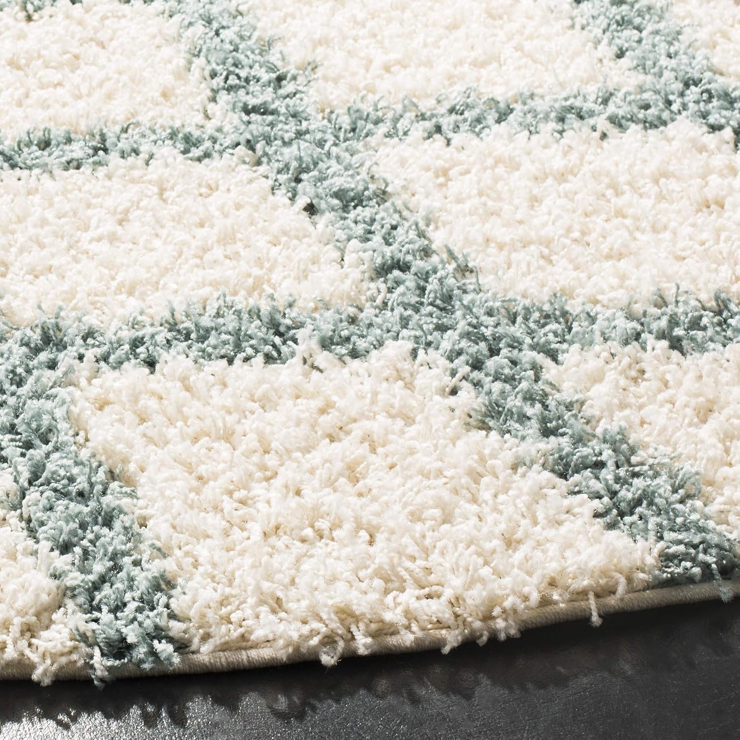 image:imageSAFAVIEH Dallas Shag Collection Area Rug 86 x 12 Dark Grey amp Ivory Trellis Design NonShedding amp Easy Care 15inch Thick Ideal for High Traffic Areas in Living Room Bedroom SGDS258AIvorySeafoam