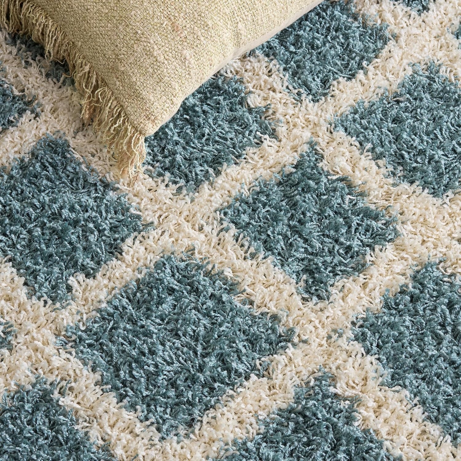 image:imageSAFAVIEH Dallas Shag Collection Area Rug 86 x 12 Dark Grey amp Ivory Trellis Design NonShedding amp Easy Care 15inch Thick Ideal for High Traffic Areas in Living Room Bedroom SGDS258ASeafoamIvory