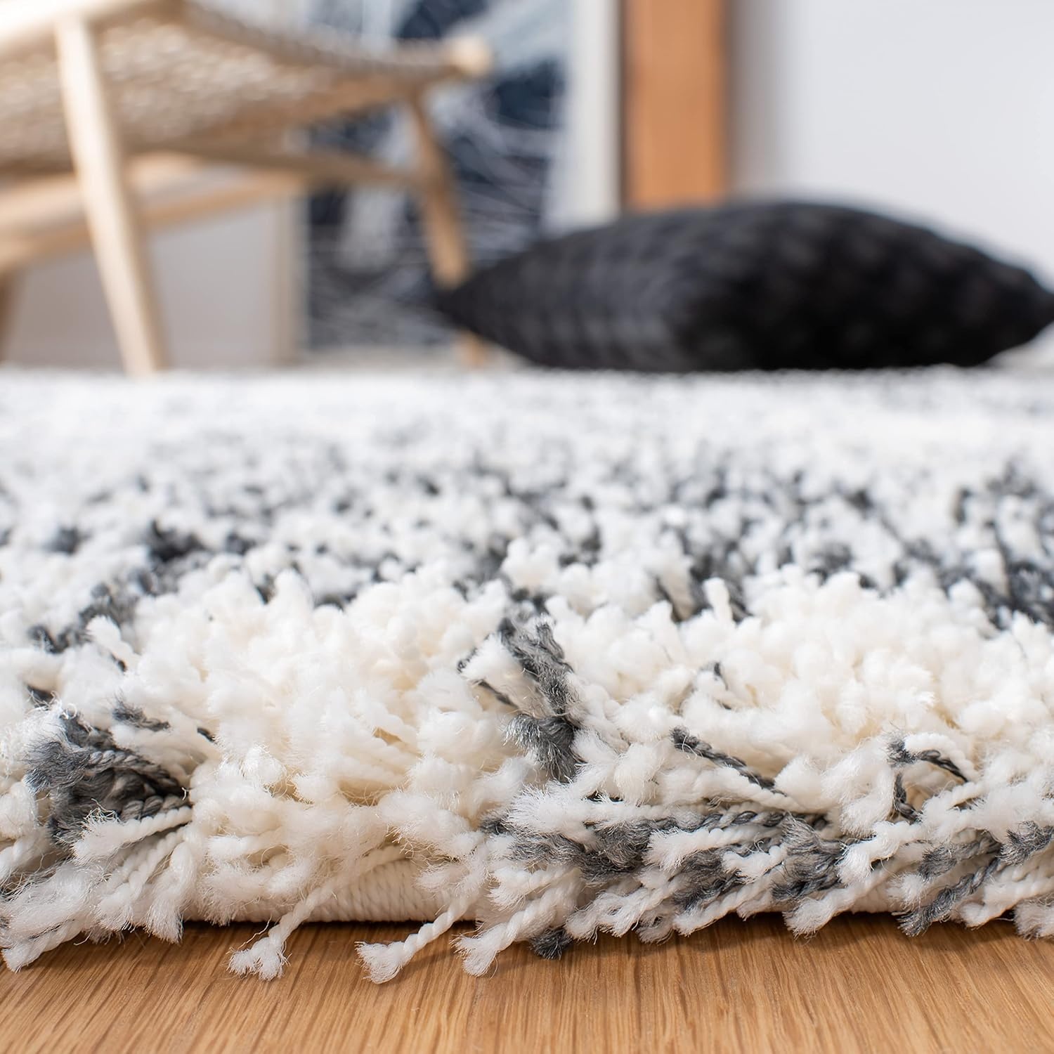 image:imageSAFAVIEH Hudson Shag Collection Area Rug 9 x 12 Ivory amp Dark Grey Modern Abstract Design NonShedding amp Easy Care 2inch Thick Ideal for High Traffic Areas in Living Room Bedroom SGH294AIvoryDark Grey