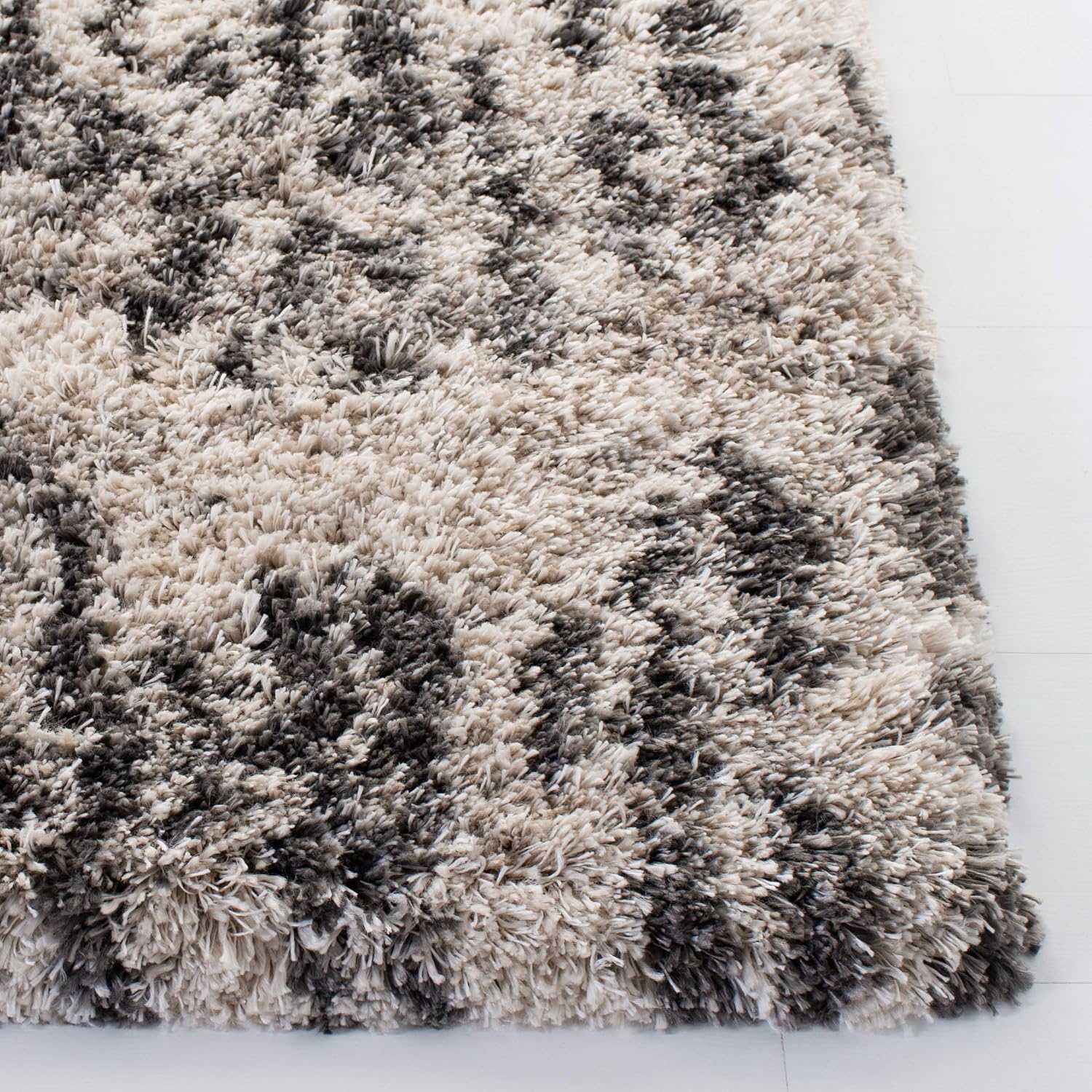 image:imageSAFAVIEH Iceland Shag Collection Area Rug 9 x 12 Cream amp Grey Modern Design NonShedding amp Easy Care 26inch Thick Ideal for High Traffic Areas in Living Room Bedroom ISG518ACreamGrey