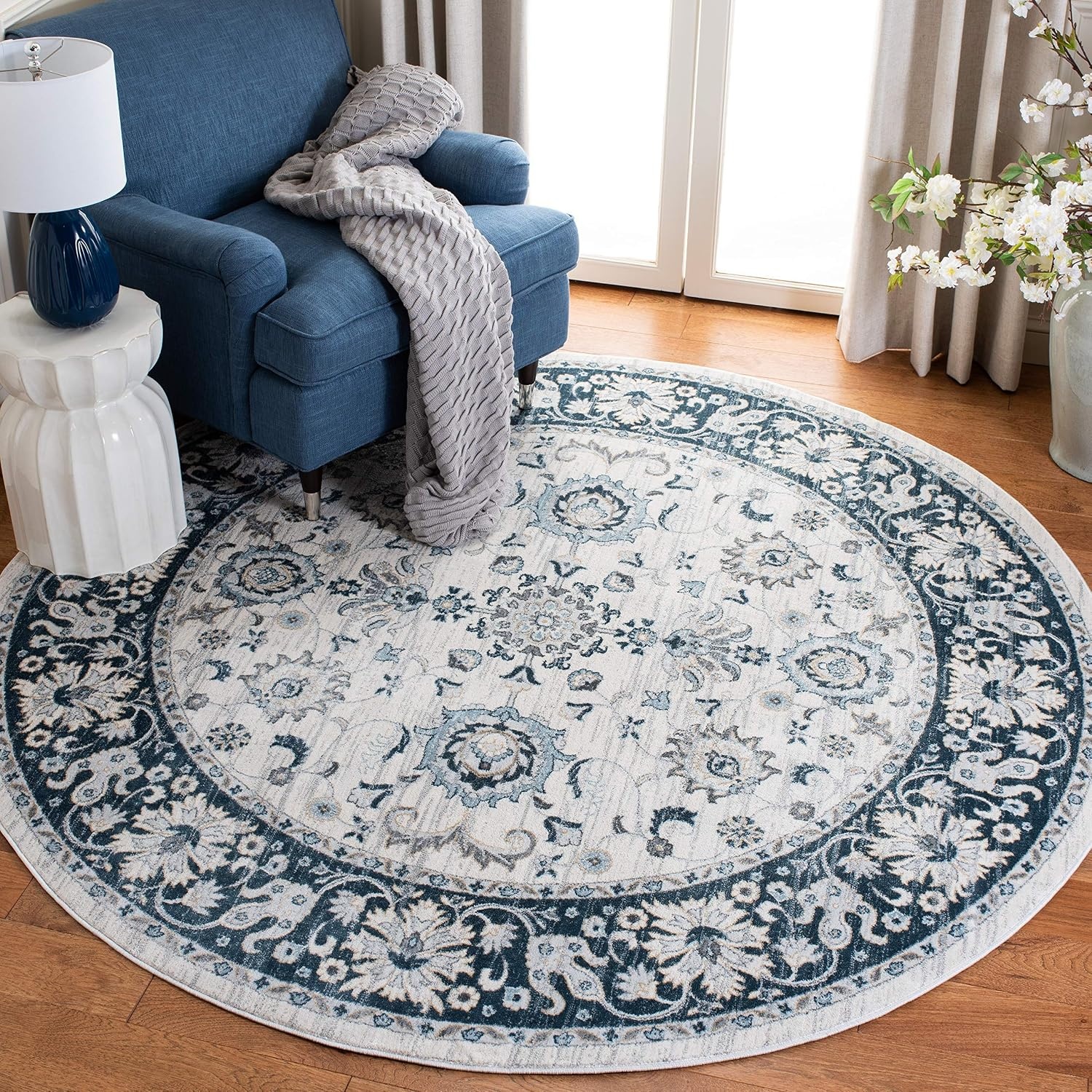 image:imageSAFAVIEH Isabella Collection Area Rug 9 x 12 Light Blue amp Cream Oriental Design NonShedding amp Easy Care Ideal for High Traffic Areas in Living Room Bedroom ISA940MCreamNavy
