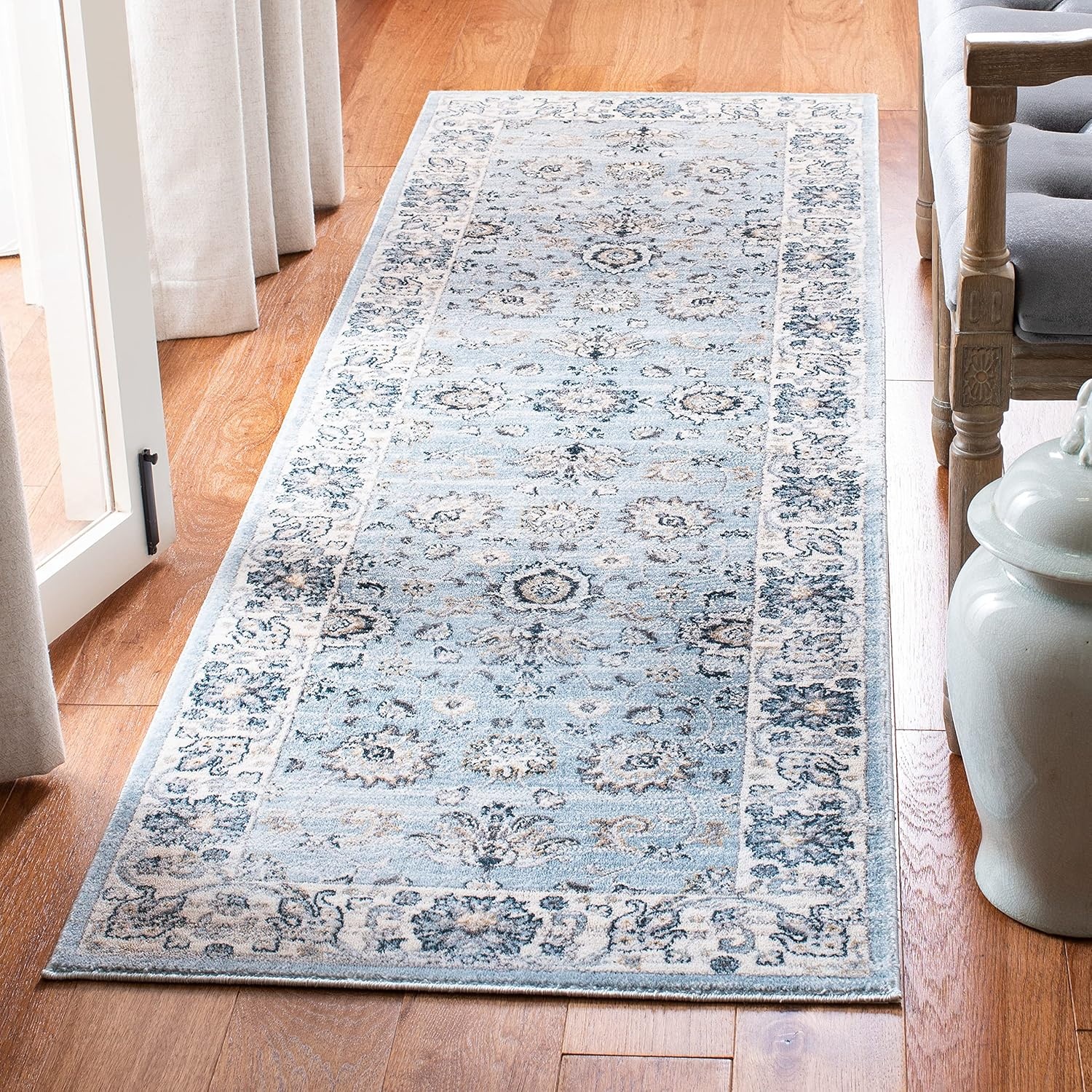 image:imageSAFAVIEH Isabella Collection Area Rug 9 x 12 Light Blue amp Cream Oriental Design NonShedding amp Easy Care Ideal for High Traffic Areas in Living Room Bedroom ISA940MLight BlueCream