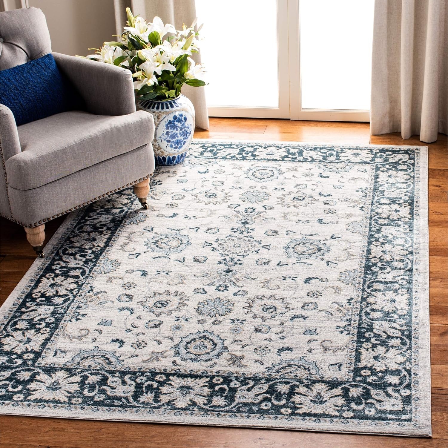 image:imageSAFAVIEH Isabella Collection Area Rug 9 x 12 Light Blue amp Cream Oriental Design NonShedding amp Easy Care Ideal for High Traffic Areas in Living Room Bedroom ISA940MCreamNavy