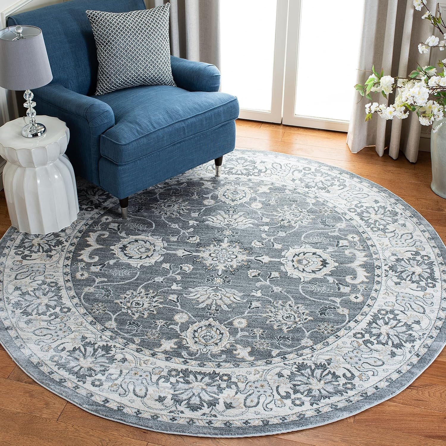 image:imageSAFAVIEH Isabella Collection Area Rug 9 x 12 Light Blue amp Cream Oriental Design NonShedding amp Easy Care Ideal for High Traffic Areas in Living Room Bedroom ISA940MGreyCream