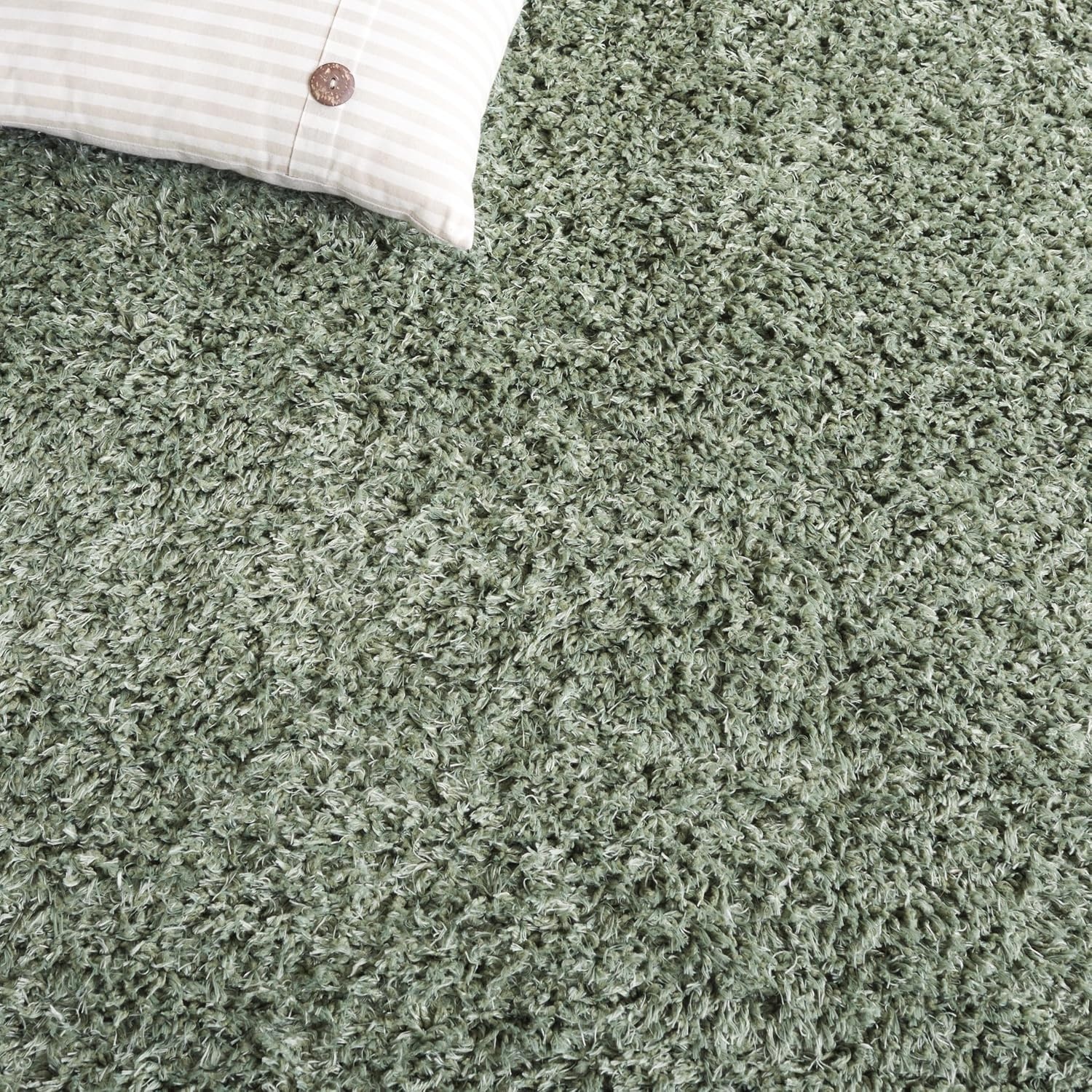image:imageSAFAVIEH Lindsay Shag Collection Area Rug 9 x 12 Beige Modern Design 2inch Thick Ideal for the Living Room Dining Bedroom LNS560BGreen