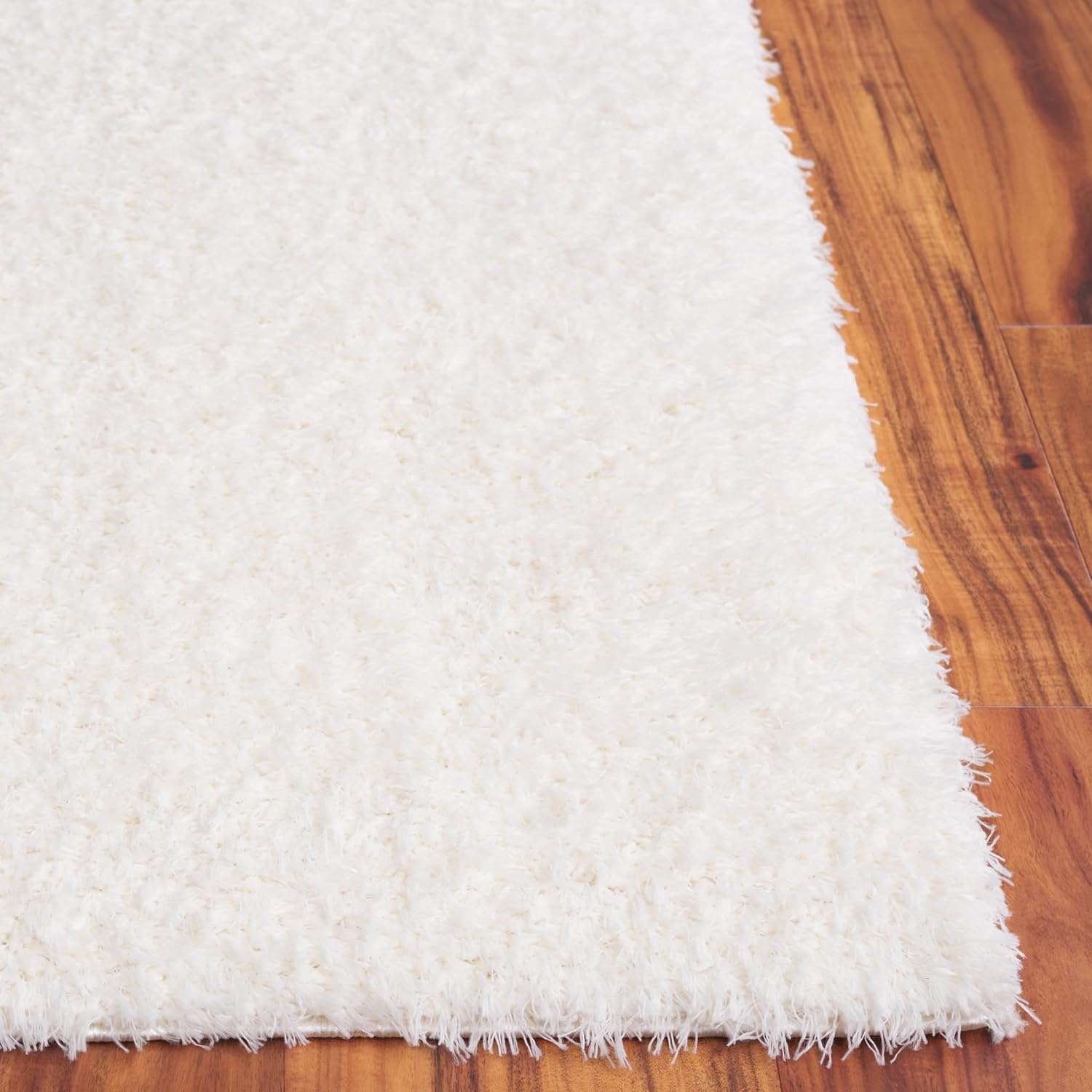 image:imageSAFAVIEH Lindsay Shag Collection Area Rug 9 x 12 Beige Modern Design 2inch Thick Ideal for the Living Room Dining Bedroom LNS560BIvory