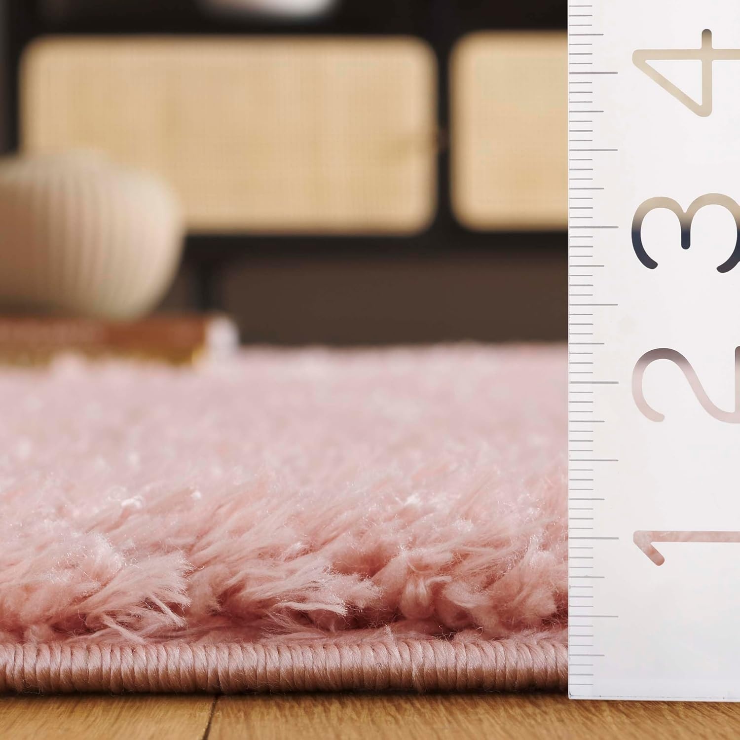 image:imageSAFAVIEH Lindsay Shag Collection Area Rug 9 x 12 Beige Modern Design 2inch Thick Ideal for the Living Room Dining Bedroom LNS560BPink
