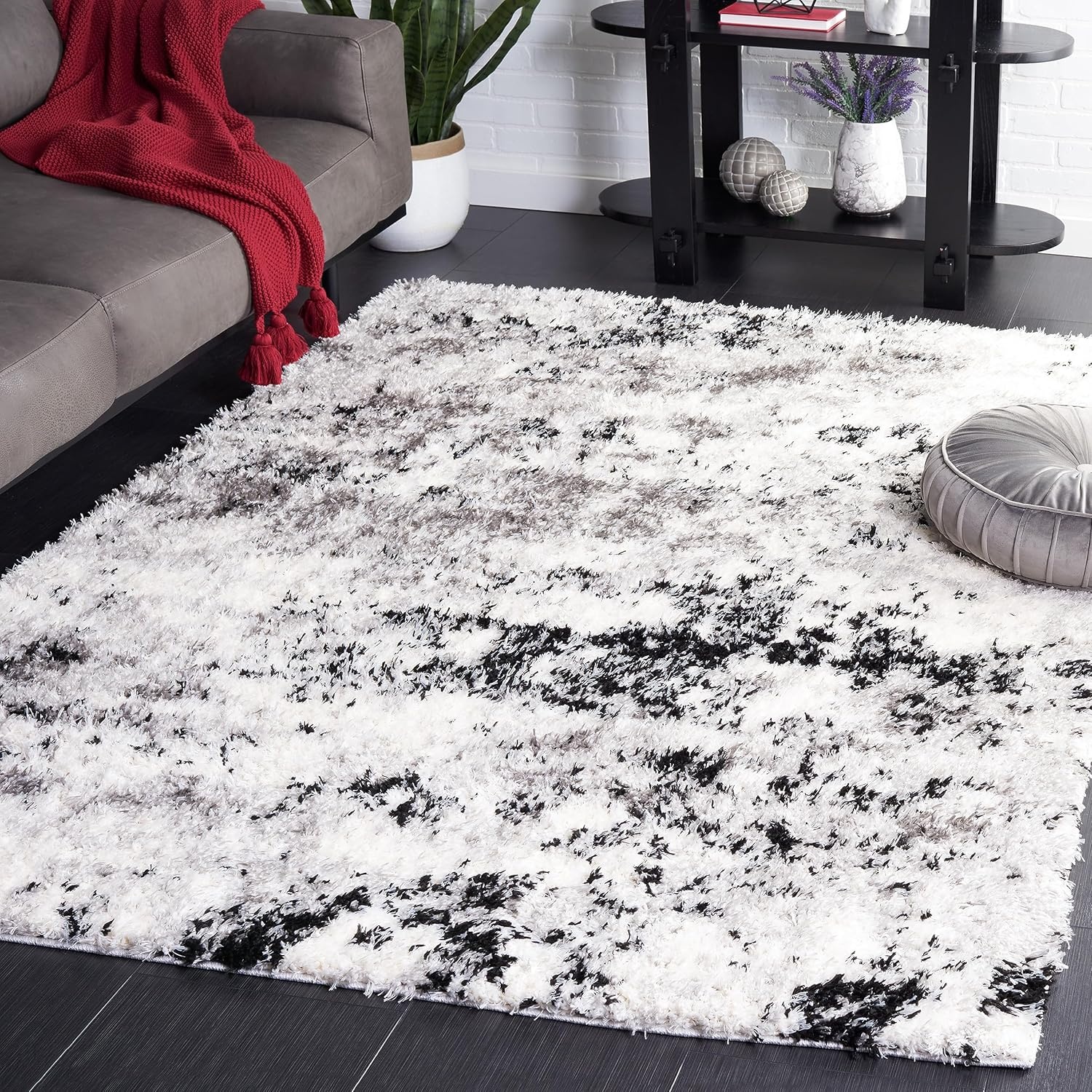 image:imageSAFAVIEH Lindsay Shag Collection Area Rug 9 x 12 Grey amp Black Ivory Modern Design 2inch Thick Ideal for the Living Room Dining Bedroom LNS556GGreyBlack Ivory