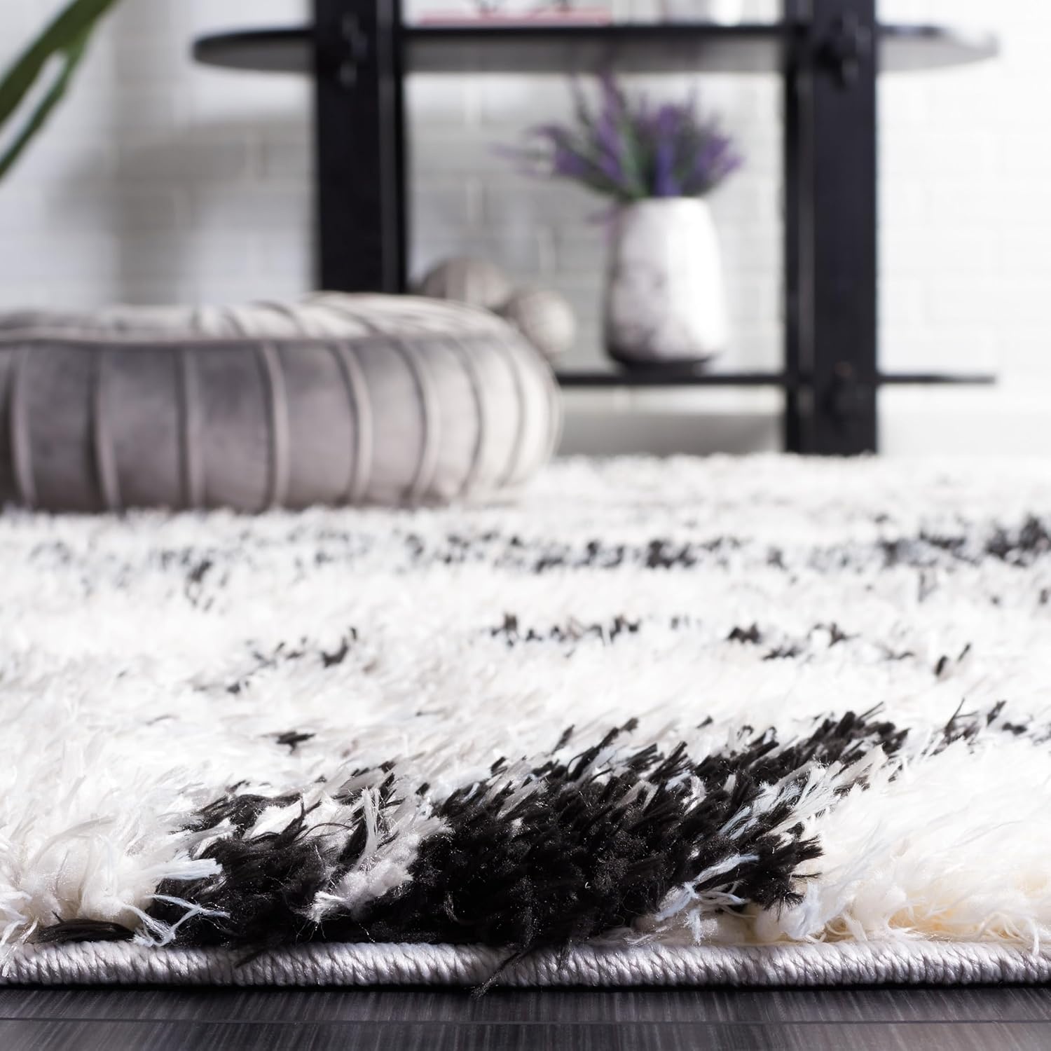 image:imageSAFAVIEH Lindsay Shag Collection Area Rug 9 x 12 Grey amp Black Ivory Modern Design 2inch Thick Ideal for the Living Room Dining Bedroom LNS556GGreyBlack Ivory