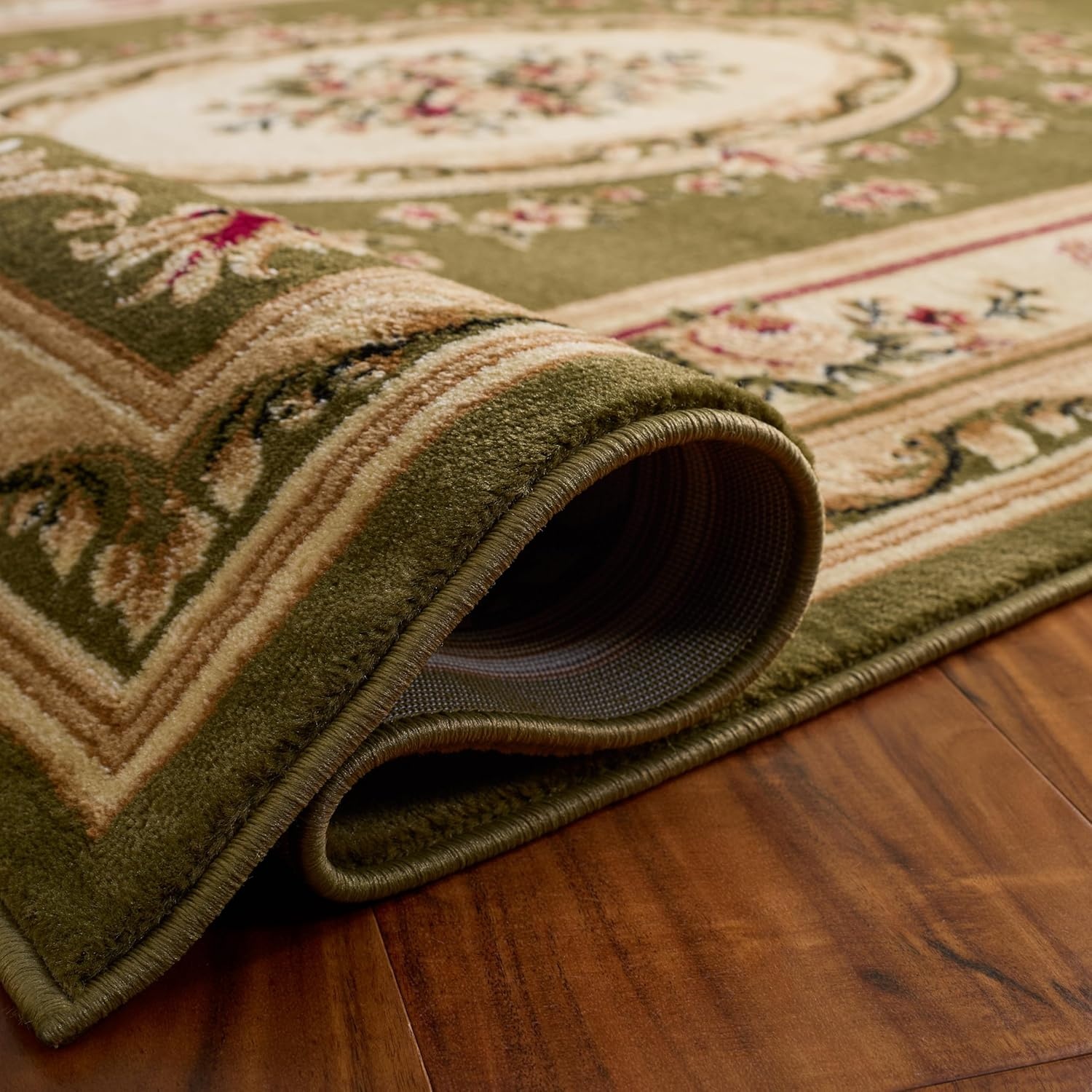 image:imageSAFAVIEH Lyndhurst Collection Area Rug 8 x 11 Red amp Ivory Traditional European Medallion Design NonShedding amp Easy Care Ideal for High Traffic Areas in Living Room Bedroom LNH218CSageIvory