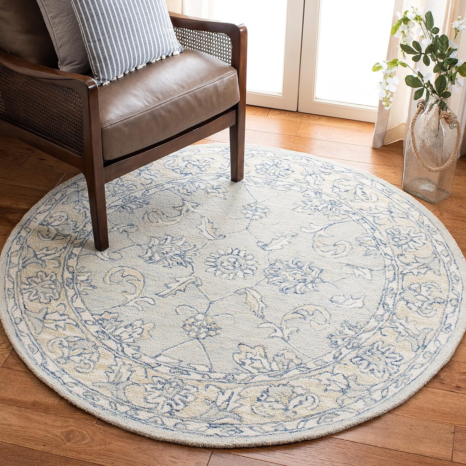image:imageSAFAVIEH MicroLoop Collection 6 x 9 BlueBeige MLP535M Handmade Premium Wool Living Room Dining Bedroom Area RugBlueBeige