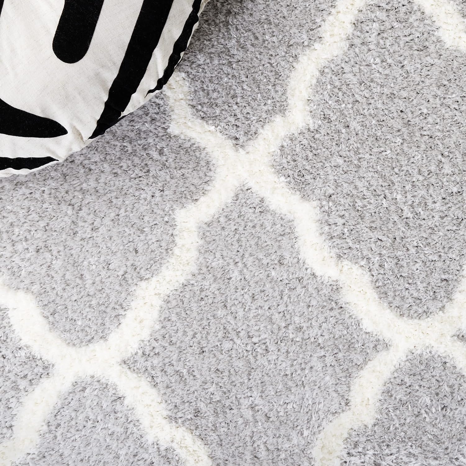 image:imageSAFAVIEH Tahoe Shag Collection Area Rug 9 x 12 Black amp White Trellis Design NonShedding amp Easy Care 12inch Thick Ideal for High Traffic Areas in Living Room Bedroom THO675ZLight GreyWhite