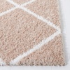 SAFAVIEH Area Rug 8×10 – Tahoe Shag Collection – Large – Black & White, Trellis Pattern, Non-Shedding & Easy Cleaning, Plush Thick Pile, Ideal for Living Room, Bedroom, Dining Space (THO676Z)(Beige/White)