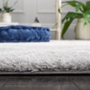 SAFAVIEH Area Rug 8×10 – Tahoe Shag Collection – Large – Black & White, Trellis Pattern, Non-Shedding & Easy Cleaning, Plush Thick Pile, Ideal for Living Room, Bedroom, Dining Space (THO676Z)(Light Grey/White)