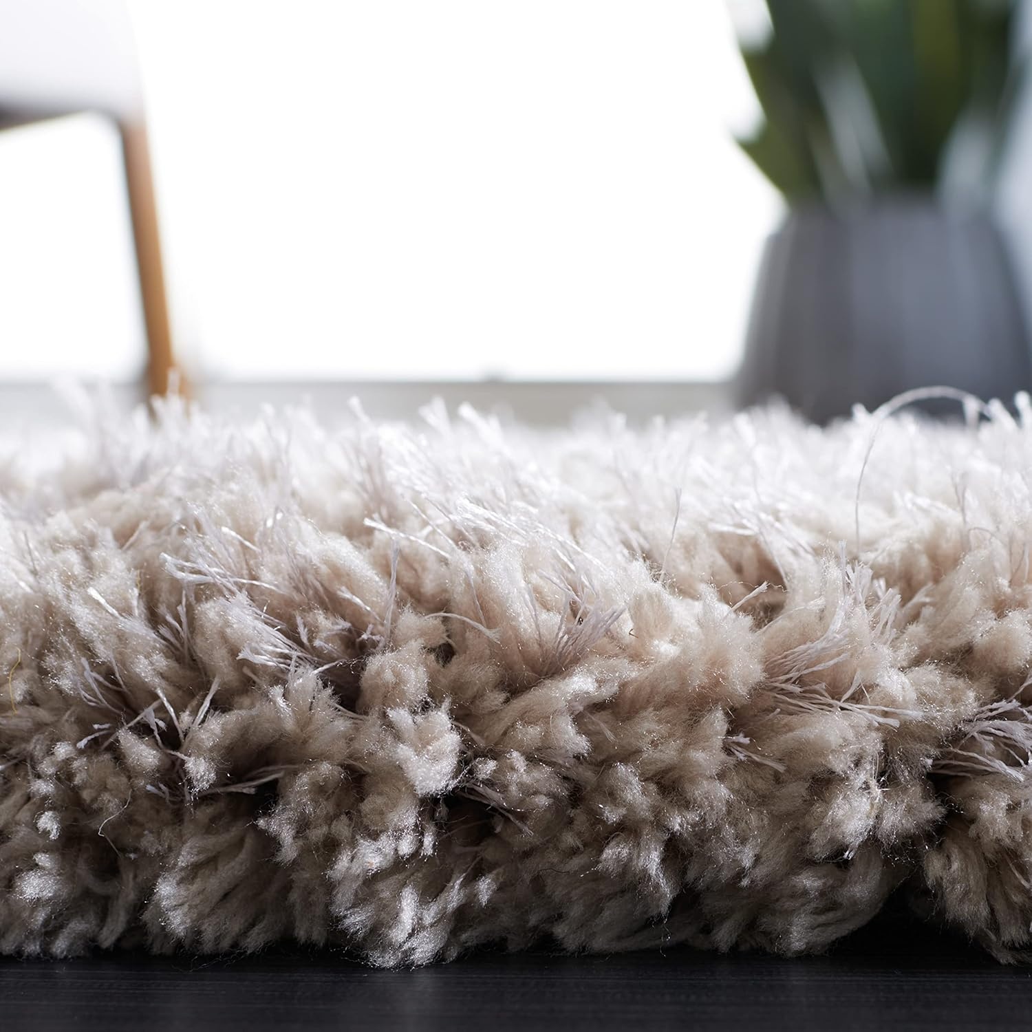image:imageSAFAVIEH Area Rug 8x10 Express Shag Collection Large Silver Handmade Ultra Plush Thick Pile Ideal for Living Room Bedroom Dining Space SGE620CSilver