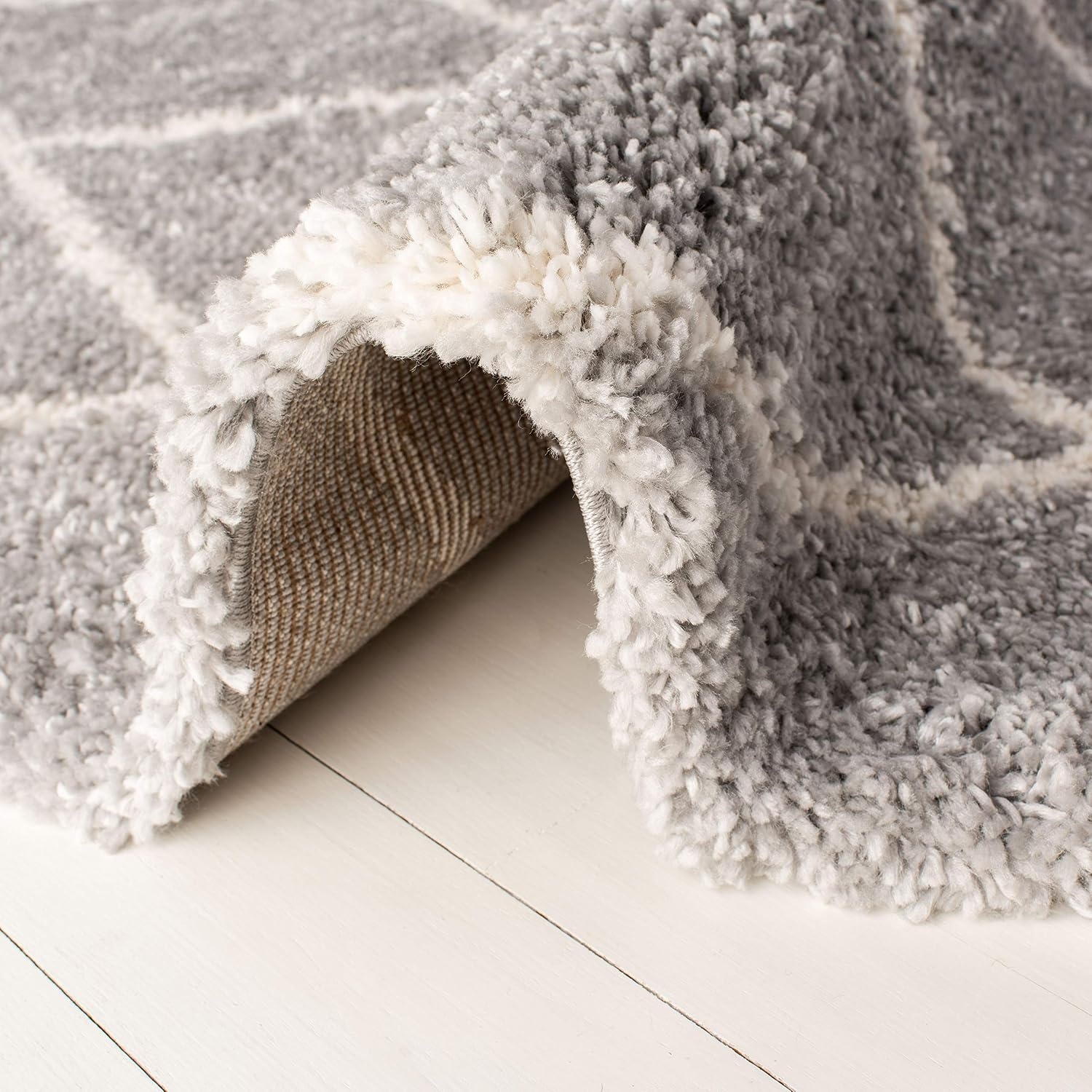 image:imageSAFAVIEH Area Rug 8x10 Fontana Shag Collection Large Grey amp Cream Trellis Pattern NonShedding amp Easy Cleaning Ultra Plush Thick Pile Ideal for Living Room Bedroom Dining Space FNT815GGreyCream