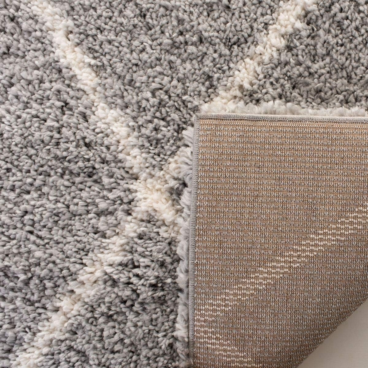 image:imageSAFAVIEH Area Rug 8x10 Fontana Shag Collection Large Grey amp Cream Trellis Pattern NonShedding amp Easy Cleaning Ultra Plush Thick Pile Ideal for Living Room Bedroom Dining Space FNT815GGreyCream