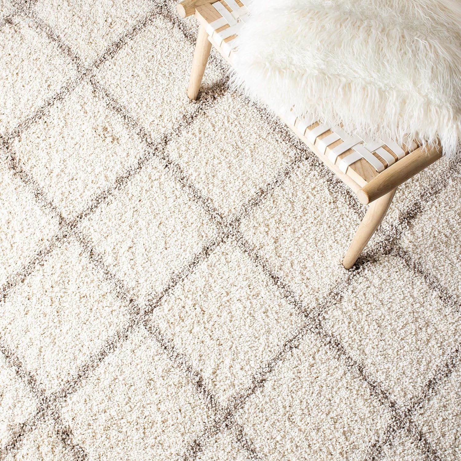 image:imageSAFAVIEH Area Rug 8x10 Hudson Shag Collection Large Ivory amp Grey Trellis Pattern NonShedding amp Easy Cleaning Ultra Plush Thick Pile Ideal for Living Room Bedroom Dining Space SGH222DIvoryBeige