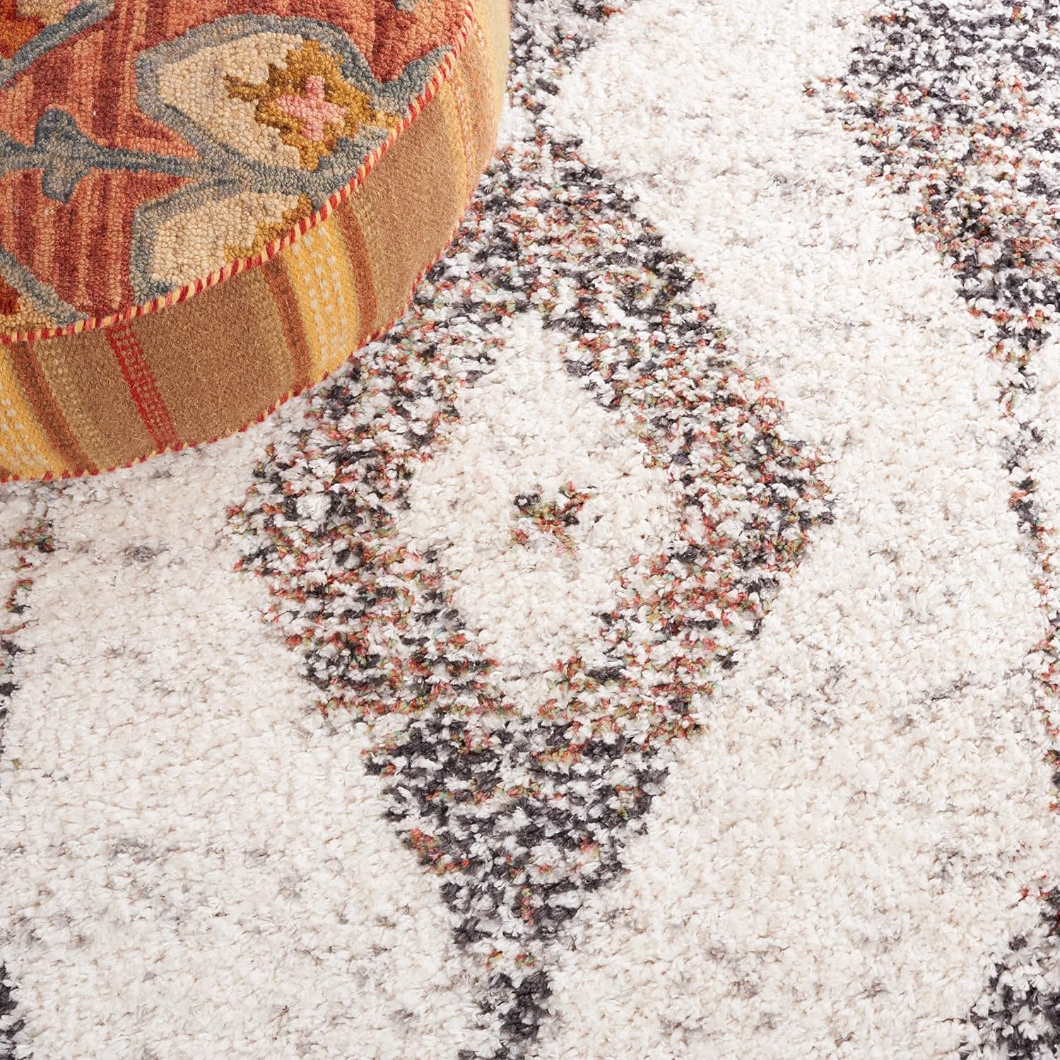image:imageSAFAVIEH Area Rug 8x10 Jericho Shag Collection Large Ivory amp Black Moroccan Boho Design NonShedding amp Easy Cleaning Plush Thick Pile Ideal for Living Room Bedroom Dining Space JER102AIvoryBlack
