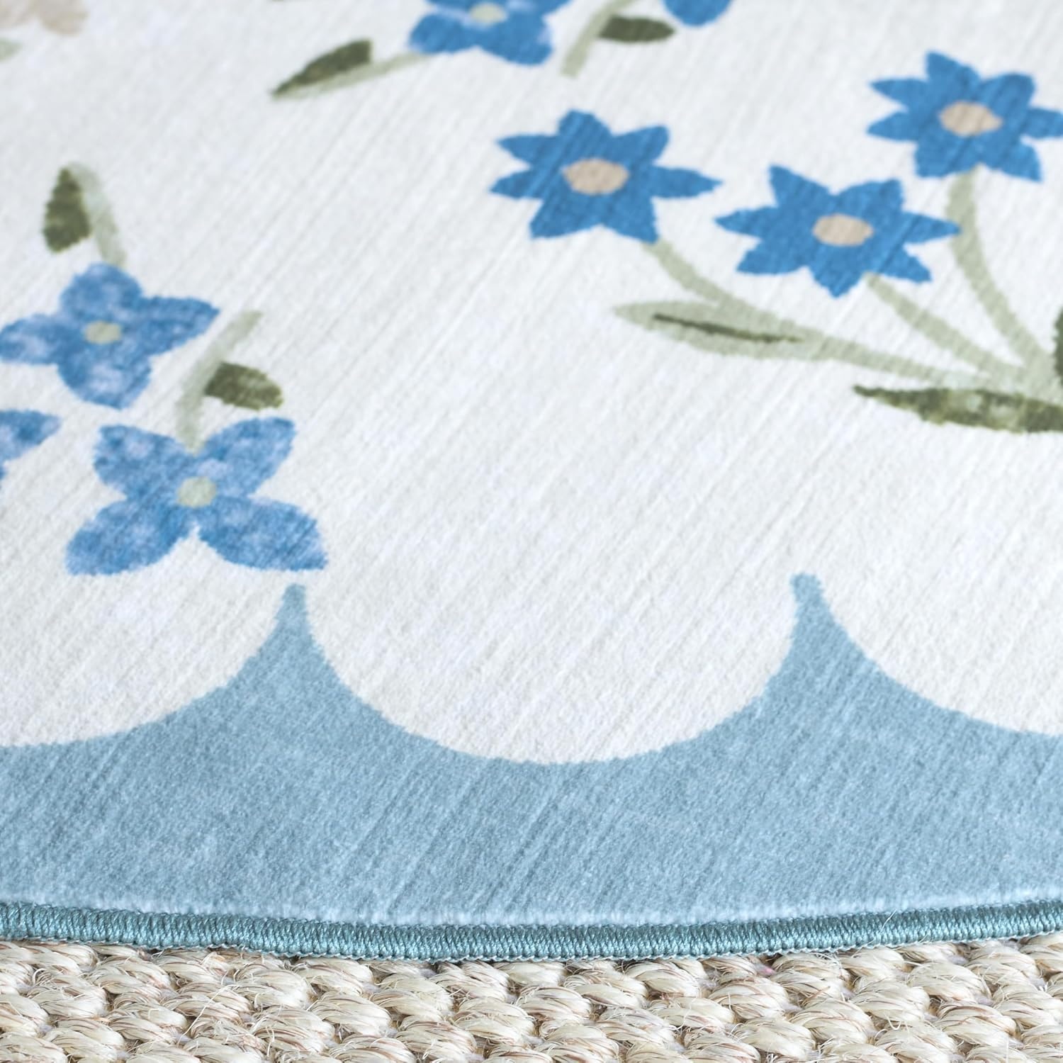image:imageMartha Stewart x SAFAVIEH Machine Washable Area Rug Collection 5 x 8 Ivory amp Light Blue Slip Resistant amp Easy Cleaning Ideal for Ideal for Living Room Bedroom Dining Space MSRW198AIvoryLight Blue