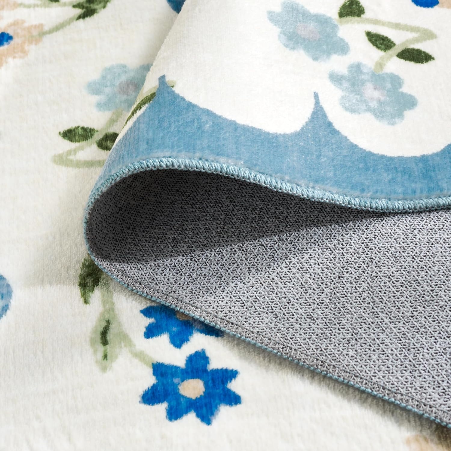 image:imageMartha Stewart x SAFAVIEH Machine Washable Area Rug Collection 5 x 8 Ivory amp Light Blue Slip Resistant amp Easy Cleaning Ideal for Ideal for Living Room Bedroom Dining Space MSRW198AIvoryLight Blue