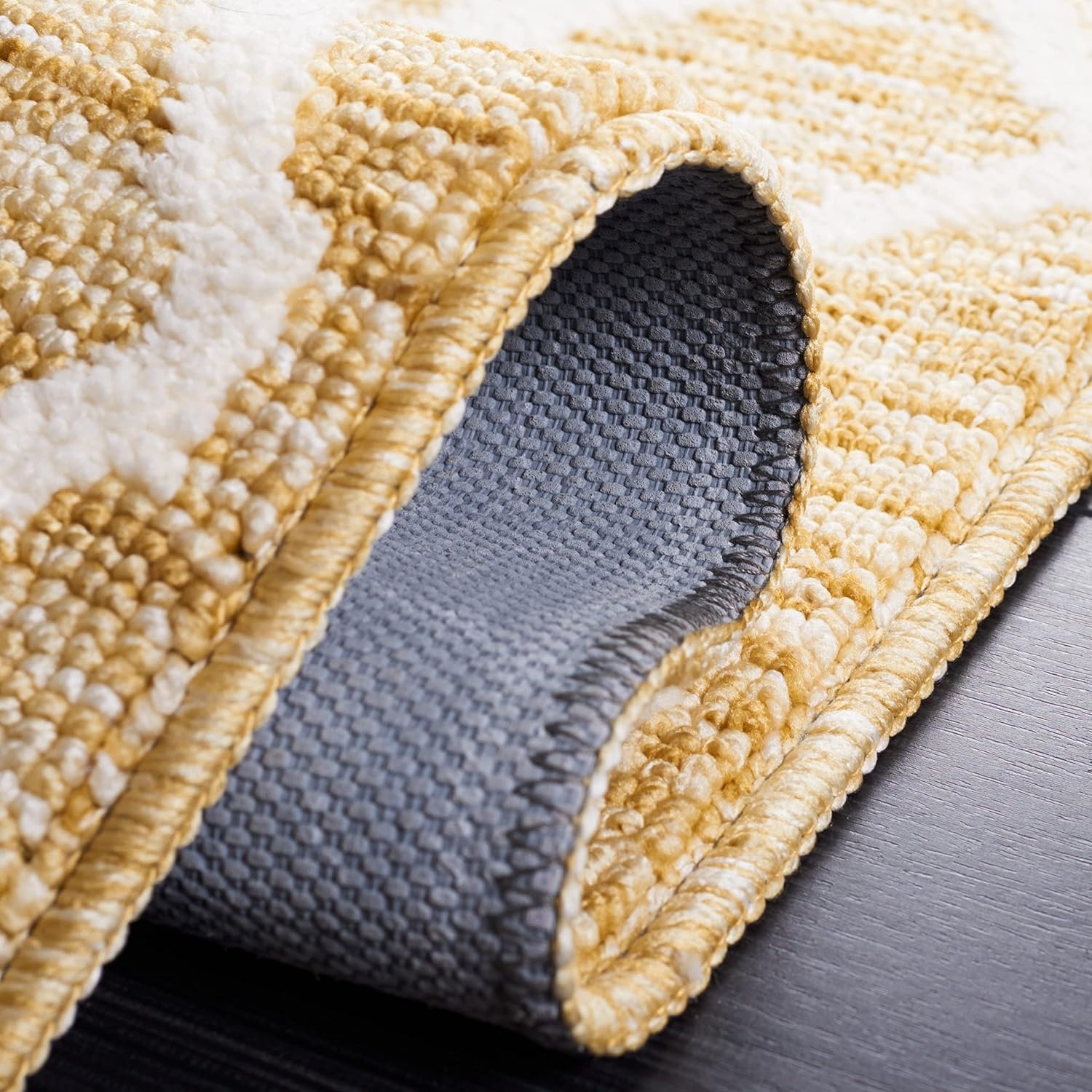 image:imageSAFAVIEH Washable Rug Easy Care Collection 5 x 8 Gold amp Ivory Easy to Clean Ideal for Living Room Bedroom Dining Space ECR113DGoldIvory