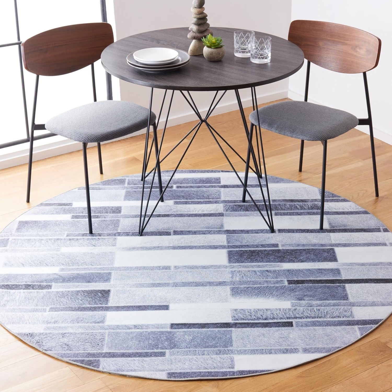 image:imageSAFAVIEH Washable Rug Faux Hide Collection 5 x 8 Grey amp Ivory Slip Resistant Modern Printed Pattern Ideal for Living Room Bedroom Home Office Dining Space FAH513FGreyIvory