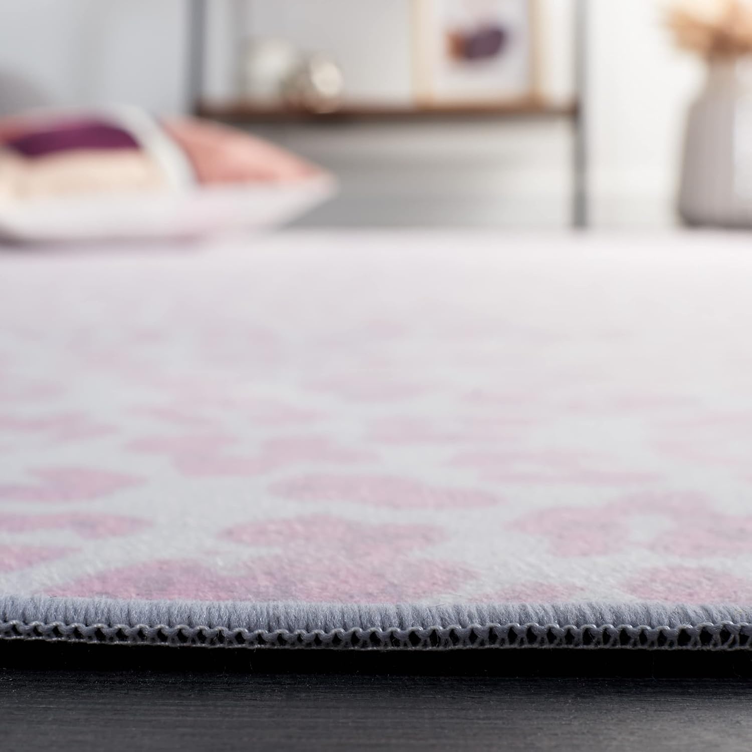 image:imageSAFAVIEH Washable Rug Faux Hide Collection 5 x 8 Ivory amp Black Slip Resistant Printed Leopard Pattern Ideal for Living Room Bedroom Home Office Dining Space FAH505AIvoryPink