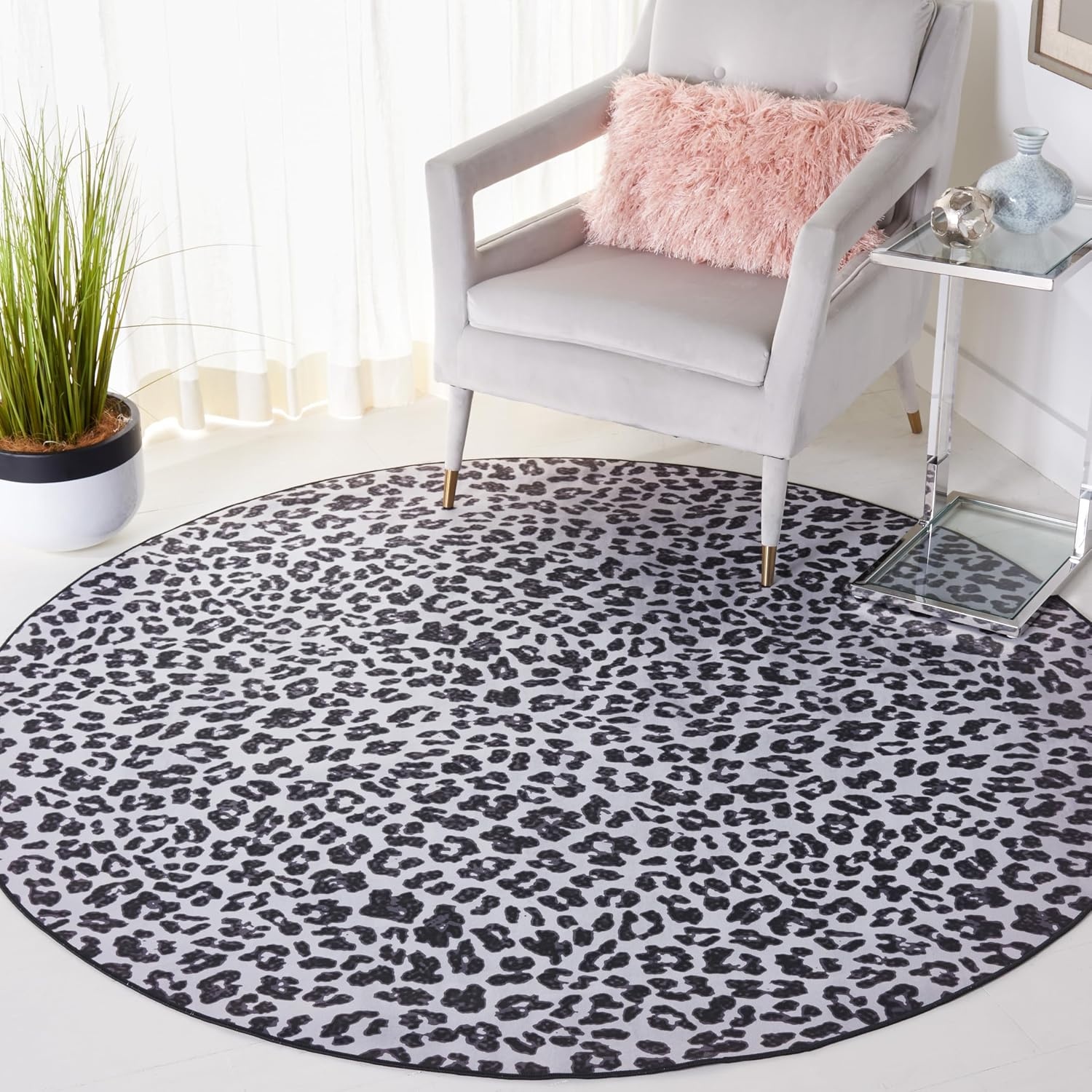 image:imageSAFAVIEH Washable Rug Faux Hide Collection 5 x 8 Ivory amp Black Slip Resistant Printed Leopard Pattern Ideal for Living Room Bedroom Home Office Dining Space FAH505AIvoryBlack