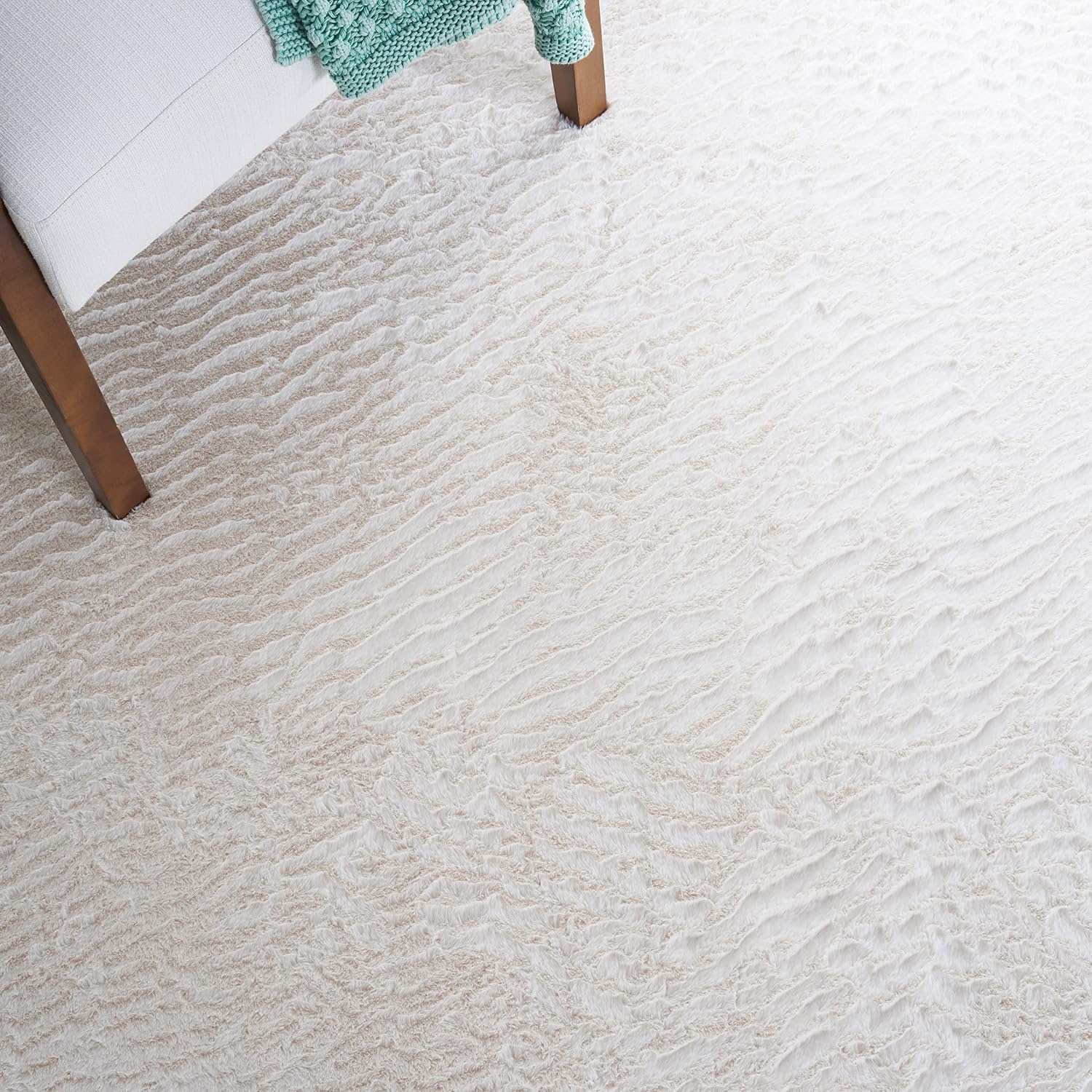 image:imageSAFAVIEH Washable Rug Faux Rabbit Fur Shag Collection 5 x 7 Beige Slip Resistant amp Easy Cleaning Ideal for Living Room Bedroom Kids Playroom Nursery Dining Space FRF500BOff White